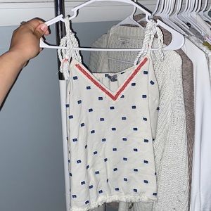 Aerie Tank w Adjustable straps (size medium)